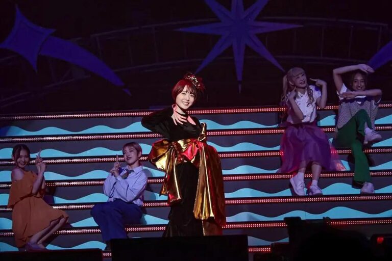 Après onze ans, Kana Hanazawa a chanté &lsquo;Renai Circulation&rsquo; à l&rsquo;Anisama