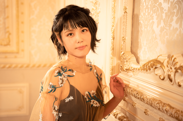 Miyuki Sawashiro, la voix de Shogun Raiden, teste positif pour COVID-19