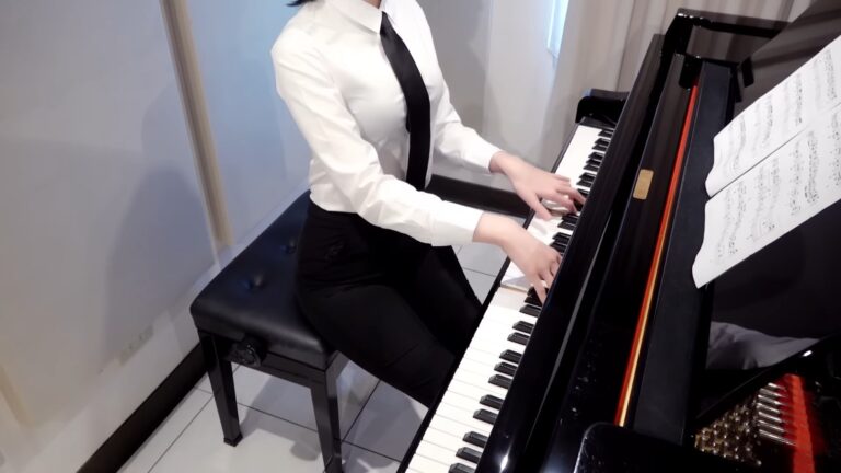 Pan Piano a fait un « cosplay fidèle » d&rsquo;Himeno avec sa récente vidéo