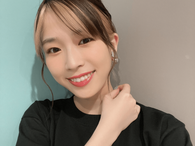 Yoshino Aoyama a enfin réussi avec Bocchi the Rock !   Kudasaï