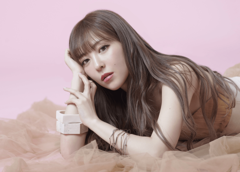 Le chanteur populaire Maon Kurosaki est décédé