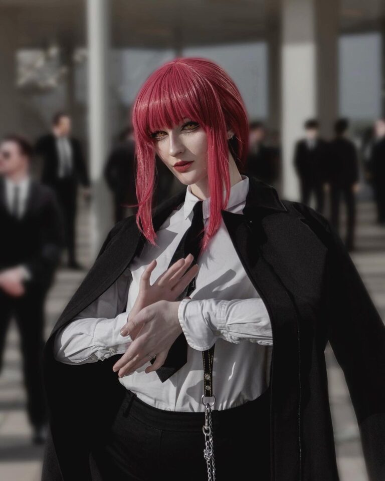 Ce cosplay de Makima est sur toutes les lèvres