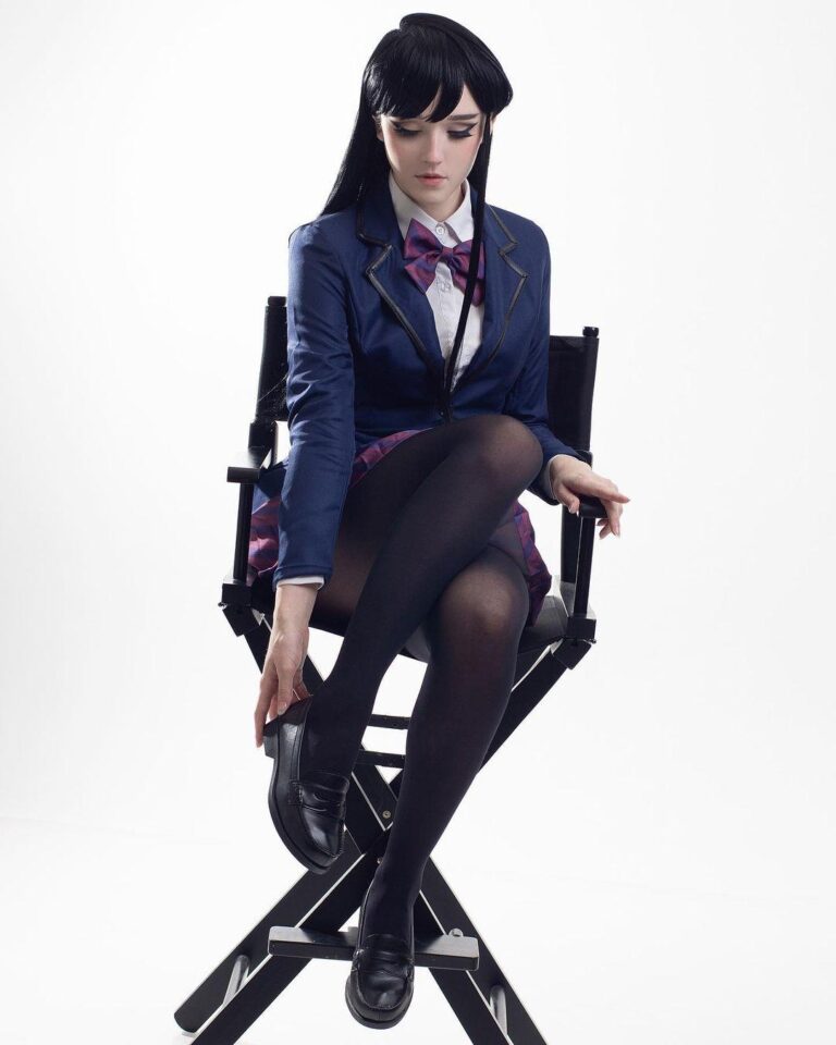 Ce cosplayer de Komi-san fera battre votre cœur