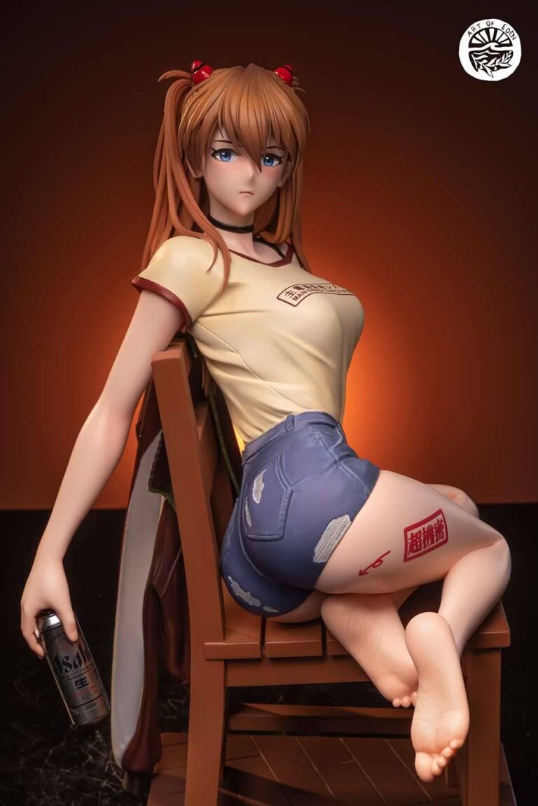 Asuka est de retour dans une figure érotique –