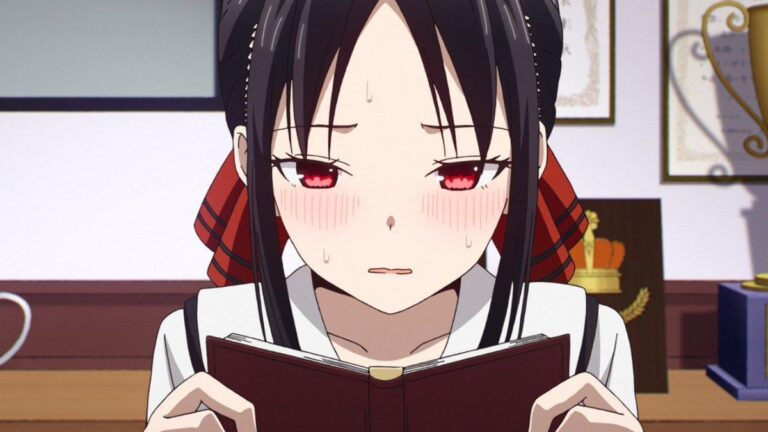 Un fan a mesuré les seins de Kaguya Shinomiya –
