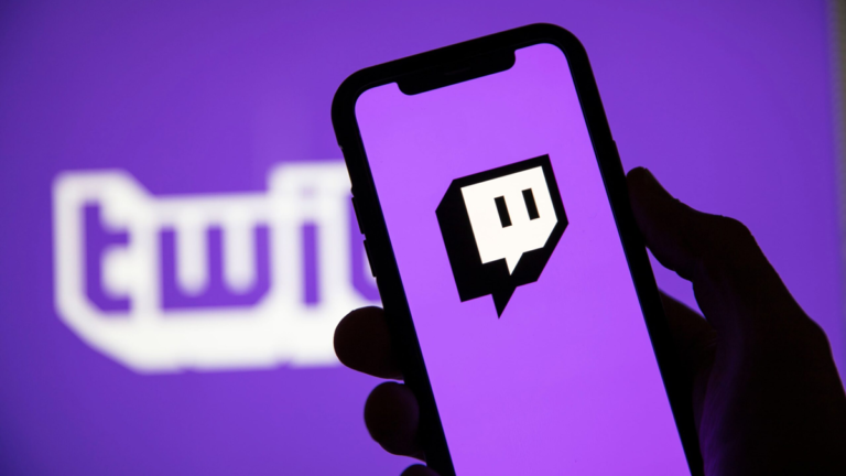 Twitch se rétracte et interdit à nouveau la nudité dans les waifus