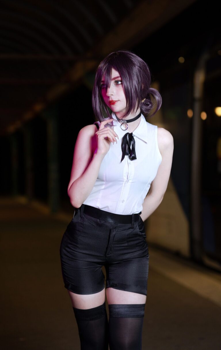 Vous allez tomber amoureux de ce cosplayer de Reze