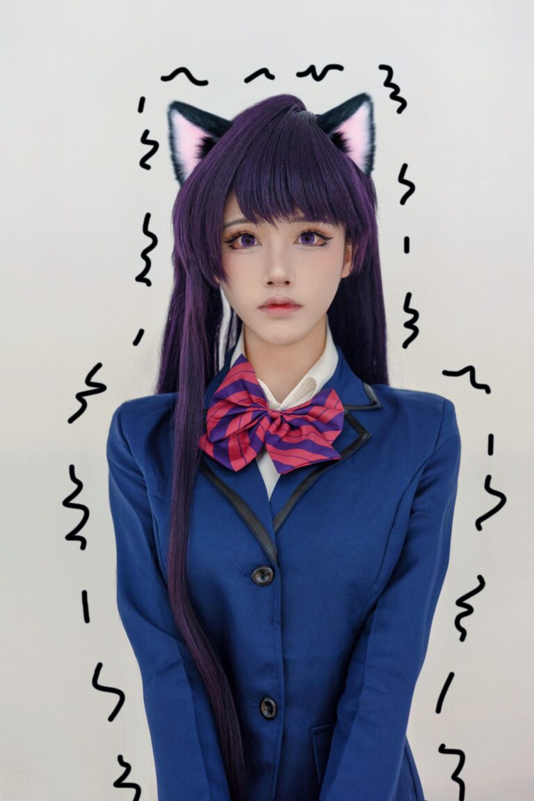 Vous serez fasciné par ce cosplayer de Komi-san