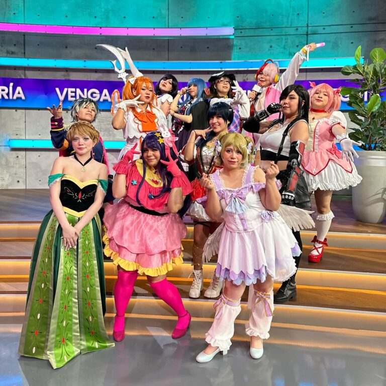 La moquerie arrive au Mexique pour un « podium cosplay » –