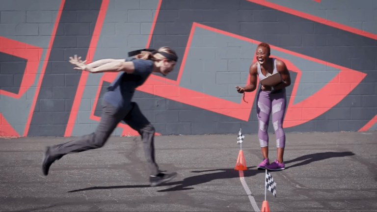 Est-ce que courir comme Naruto fait aller plus vite ?