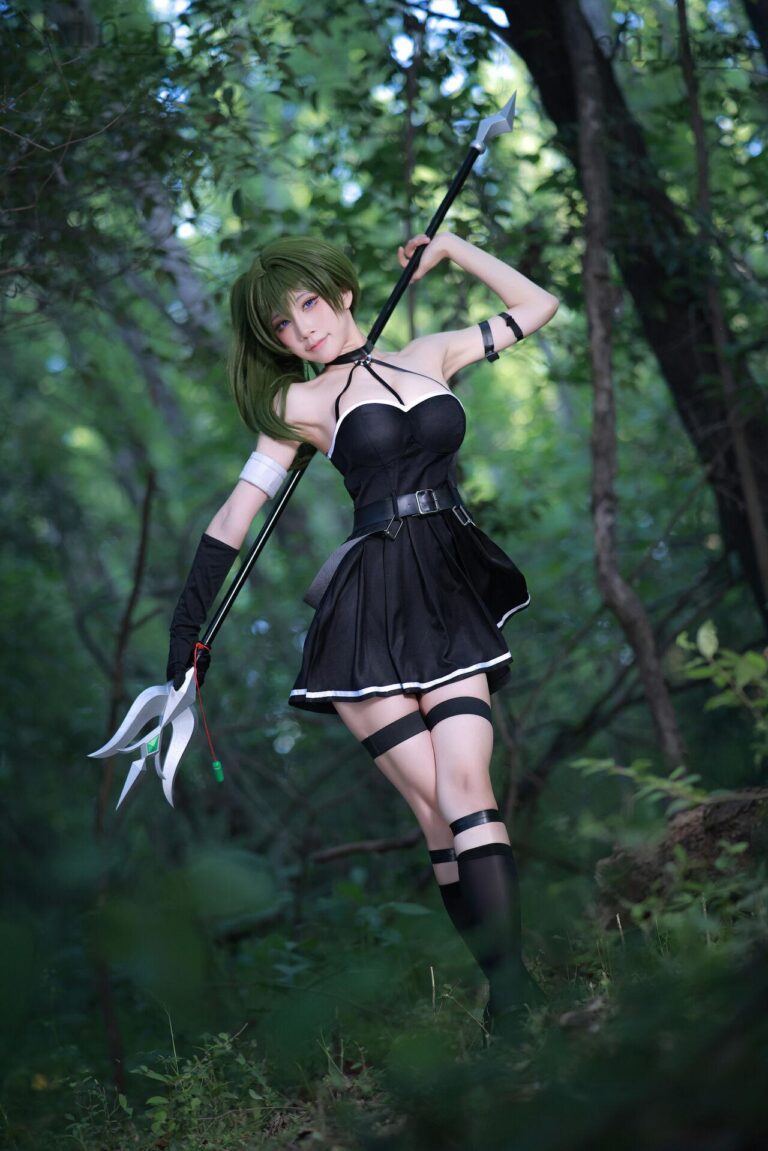 Sousou no Frieren surprend avec ce cosplayer d'Ubel