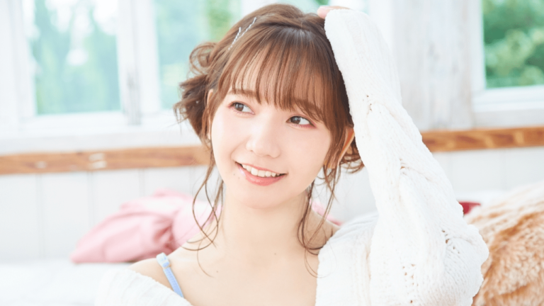 Seiyuu Azumi Waki ​​​​annonce sa grossesse