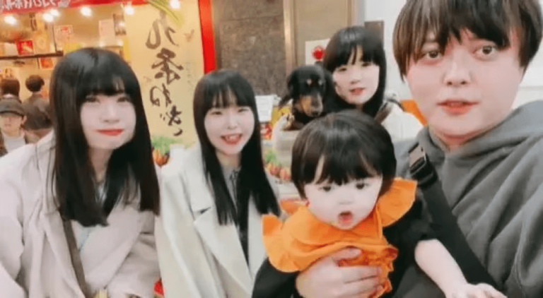 Un Japonais réalise son rêve d'avoir un harem