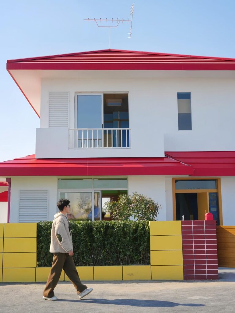 Un otaku chinois dépense des millions pour avoir une maison d'anime –