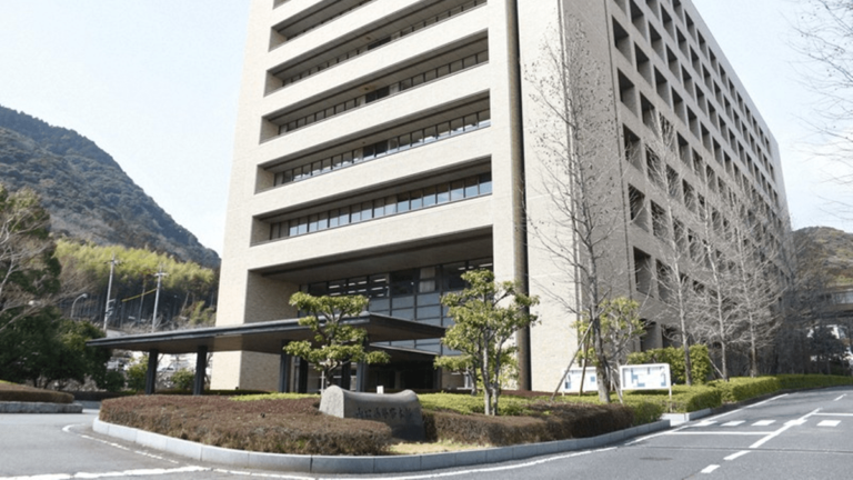 Ils arrêtent le capitaine Levi au Japon –