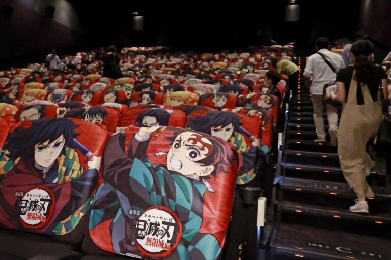 Les fans chinois doivent parcourir des milliers de kilomètres pour voir le nouveau film Kimetsu no Yaiba
