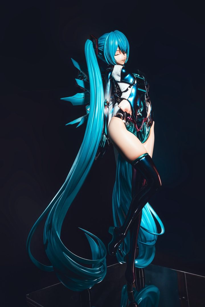 Hatsune Miku devient un PC de jeu de deux mètres grâce à un ventilateur