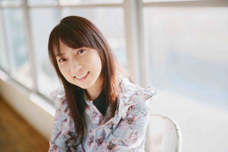 Yuko Miyamura, la voix d'Asuka dans Evangelion, fera ses débuts en tant que VTuber à la fin de l'année