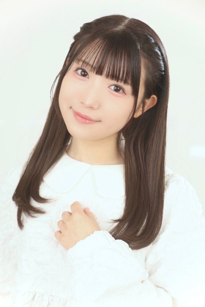 Hikaru Akao annonce son premier light roman yuri