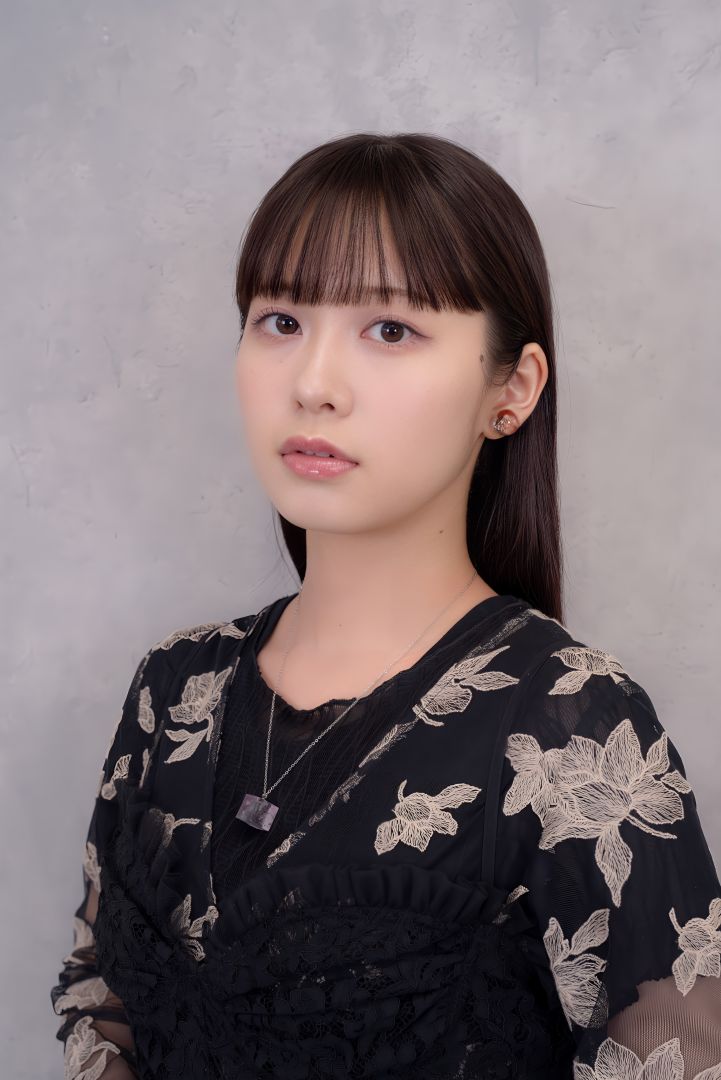 Tomori Kusunoki, le seiyuu de Makima, reprend sa carrière musicale après avoir été harcelé à cause de son mariage