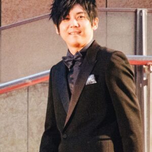 Yuuki Kaji avoue qu'il a presque mangé de l'herbe pour survivre à ses débuts en tant que seiyuu