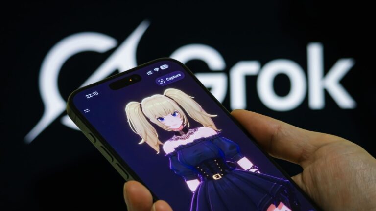 Un homme a failli commettre une tragédie manipulé par son waifu virtuel